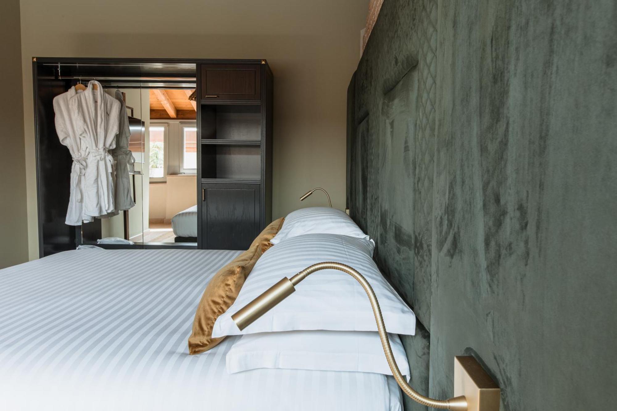 Pavillon Suite & Apartments Peschiera del Garda Exterior foto