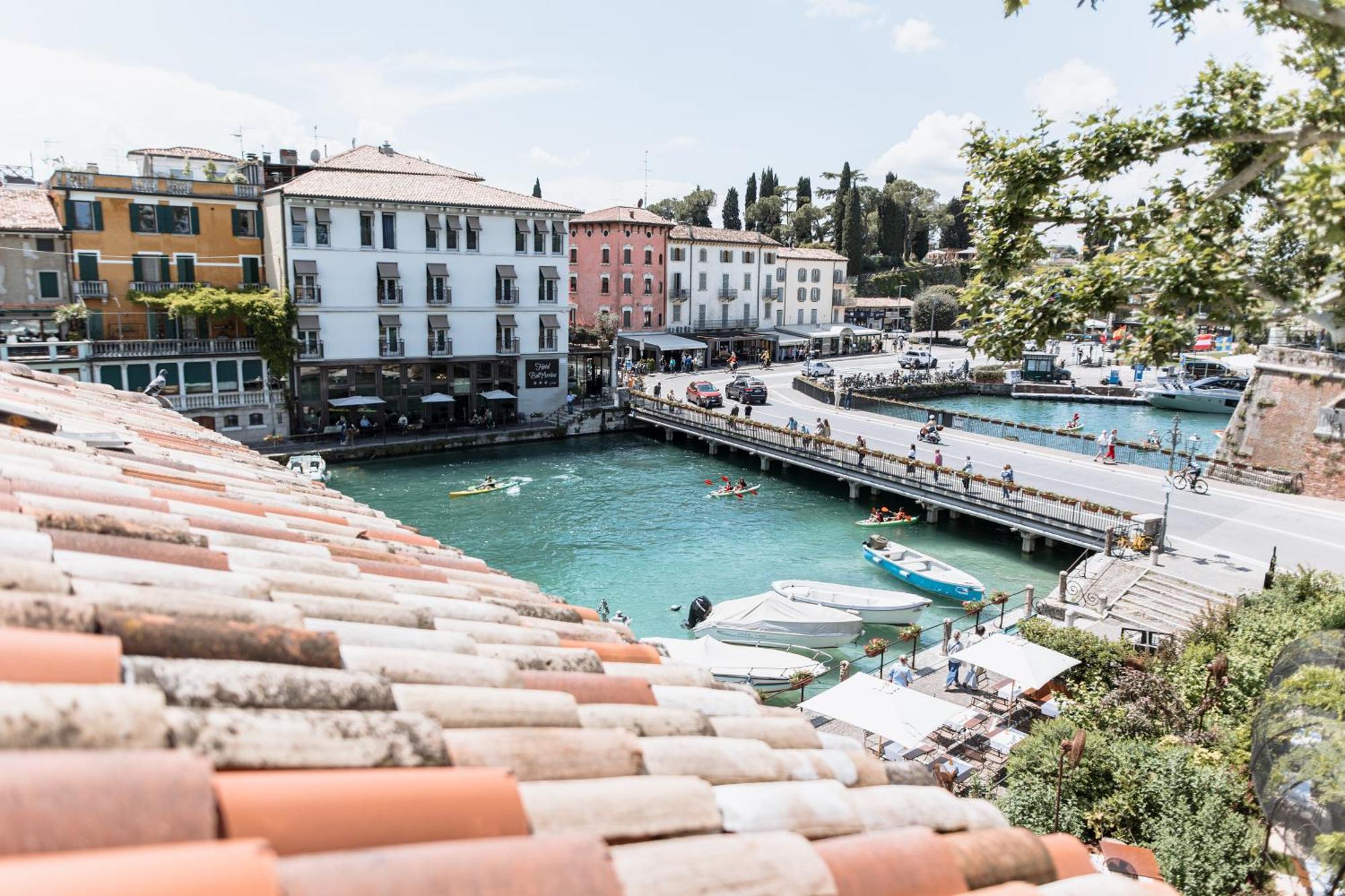 Pavillon Suite & Apartments Peschiera del Garda Exterior foto