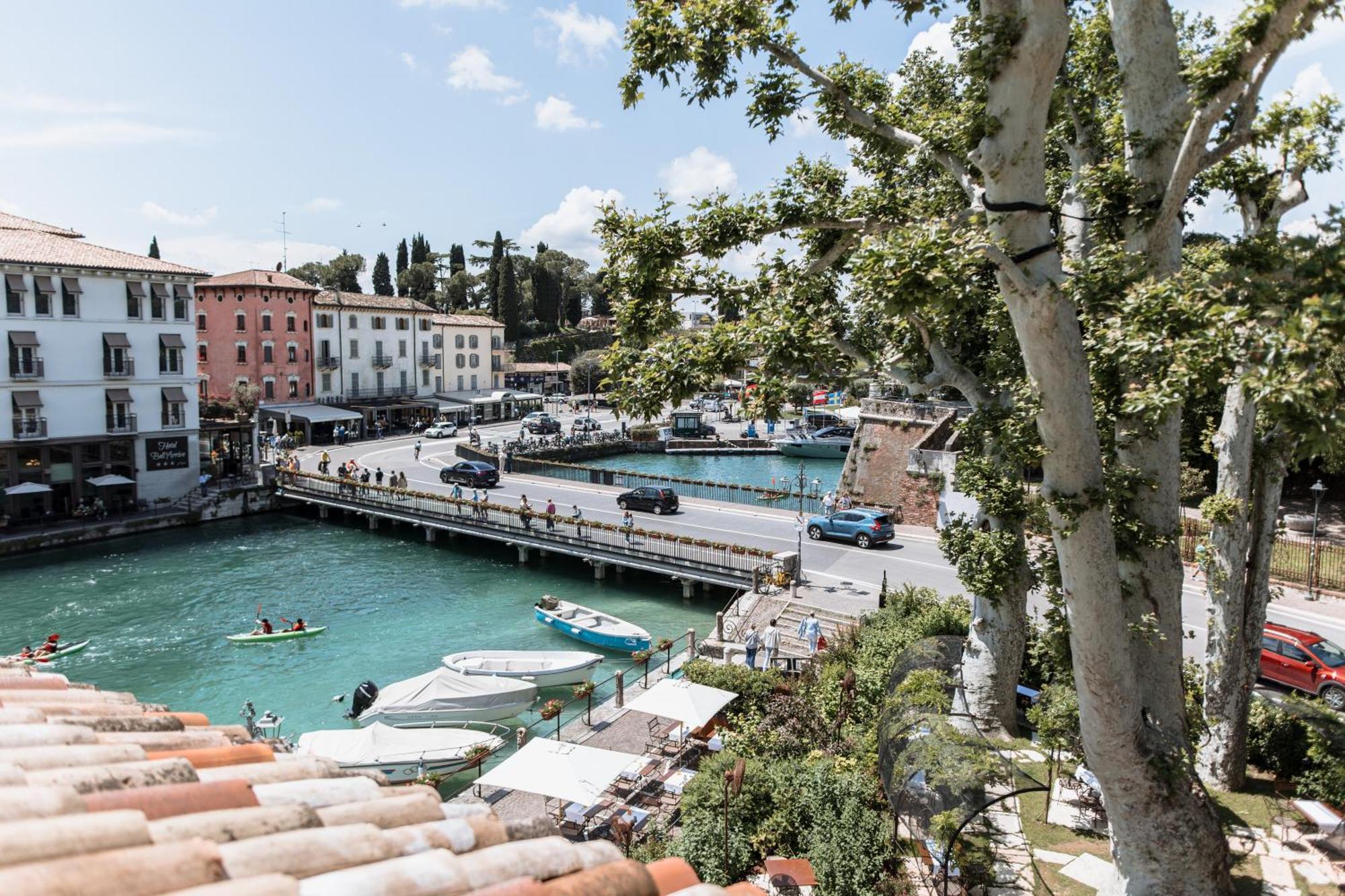 Pavillon Suite & Apartments Peschiera del Garda Exterior foto