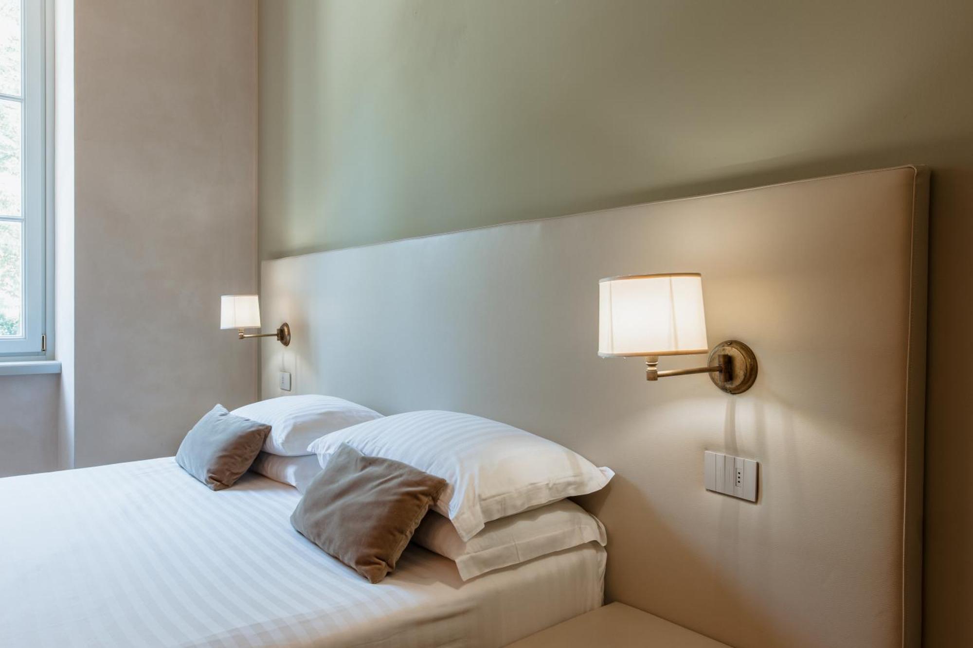 Pavillon Suite & Apartments Peschiera del Garda Exterior foto